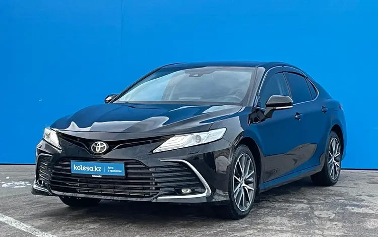 Toyota Camry 2023 годаүшін16 060 000 тг. в Алматы