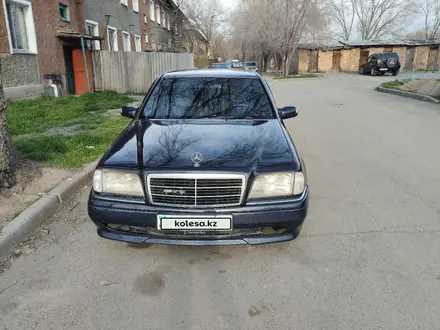 Mercedes-Benz C 220 1995 года за 2 800 000 тг. в Алматы – фото 9