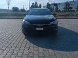 Toyota Camry 2015 годаfor5 500 000 тг. в Актобе