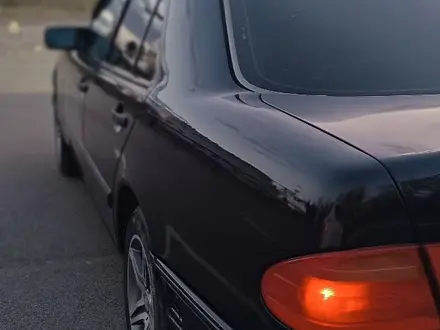 Mercedes-Benz E 230 1996 года за 2 300 000 тг. в Кокшетау – фото 5