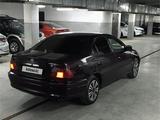 Toyota Avensis 1999 года за 1 900 000 тг. в Туркестан – фото 2