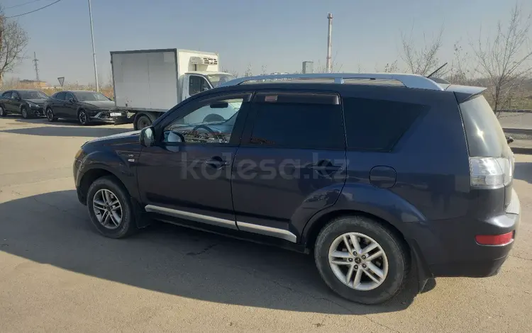 Mitsubishi Outlander 2007 года за 7 000 000 тг. в Алматы