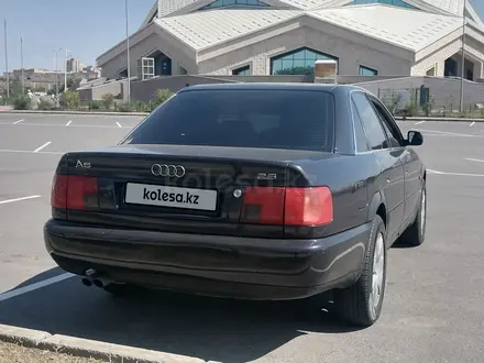 Audi A6 1995 года за 2 650 000 тг. в Астана – фото 4