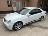 Mercedes-Benz C 200 2000 года за 2 900 000 тг. в Шымкент – фото 3