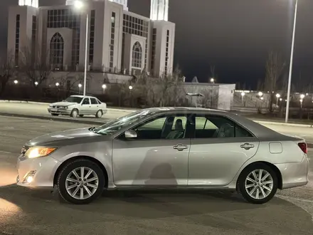 Toyota Camry 2013 года за 6 300 000 тг. в Актобе – фото 3