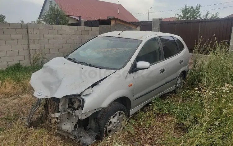 Nissan Almera Tino 2003 года за 300 000 тг. в Алматы