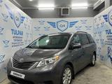 Toyota Sienna 2017 года за 15 000 000 тг. в Тараз – фото 2