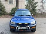 Toyota RAV4 1994 года за 2 500 000 тг. в Алматы