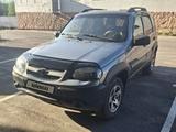 Chevrolet Niva 2018 года за 3 500 000 тг. в Караганда