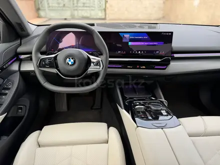 BMW 520 2024 года за 32 000 000 тг. в Шымкент – фото 11