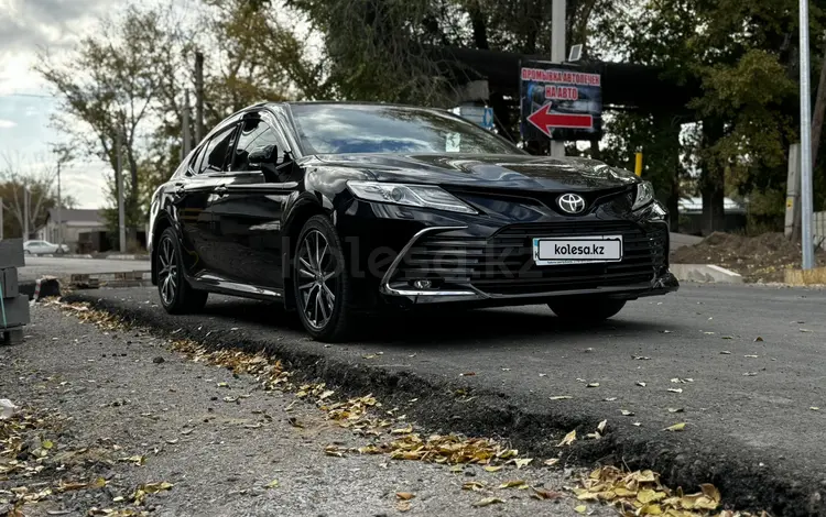 Toyota Camry 2021 года за 17 500 000 тг. в Караганда