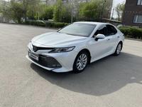 Toyota Camry 2018 года за 14 000 000 тг. в Уральск