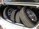 Шины с дисками колёса р13, r13 за 70 000 тг. в Актобе – фото 3