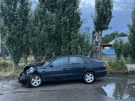 Toyota Carina E 1996 года за 1 200 000 тг. в Алматы – фото 6