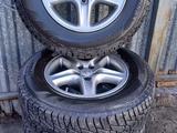 Шины на дисках (зимние, шипованные) за 380 000 тг. в Семей