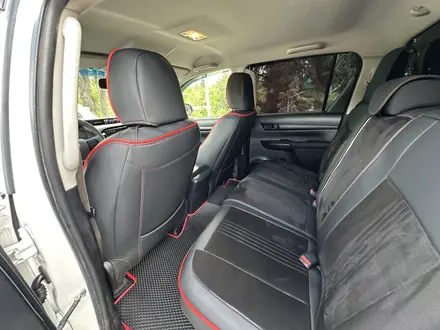 Toyota Hilux 2017 года за 11 500 000 тг. в Алматы – фото 19