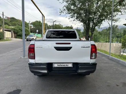 Toyota Hilux 2017 года за 11 500 000 тг. в Алматы – фото 7