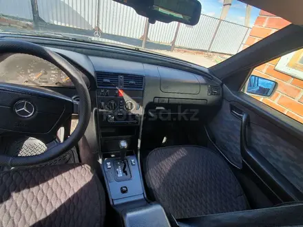 Mercedes-Benz C 180 1995 года за 1 850 000 тг. в Щучинск – фото 5