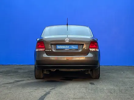 Volkswagen Polo 2015 года за 4 760 000 тг. в Актобе – фото 4