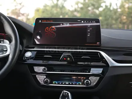 BMW 5 серия 2022 года за 23 500 000 тг. в Алматы – фото 27