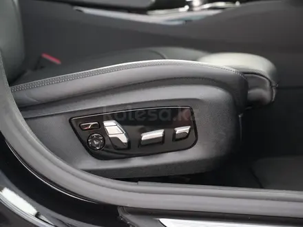 BMW 5 серия 2022 года за 23 500 000 тг. в Алматы – фото 35