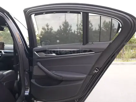 BMW 5 серия 2022 года за 23 500 000 тг. в Алматы – фото 39