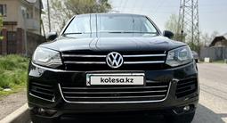Volkswagen Touareg 2011 года за 11 300 000 тг. в Алматы – фото 2
