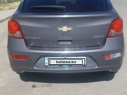 Chevrolet Cruze 2013 года за 3 500 000 тг. в Алматы – фото 3