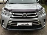 Toyota Highlander 2018 годаfor22 700 000 тг. в Алматы – фото 4