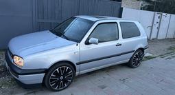 Volkswagen Golf 1993 годаүшін1 600 000 тг. в Затобольск – фото 5