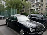 Mercedes-Benz E 280 1996 года за 1 300 000 тг. в Алматы