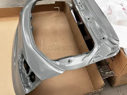 Крышка багажника на Nissan Qashqai за 220 000 тг. в Алматы – фото 4