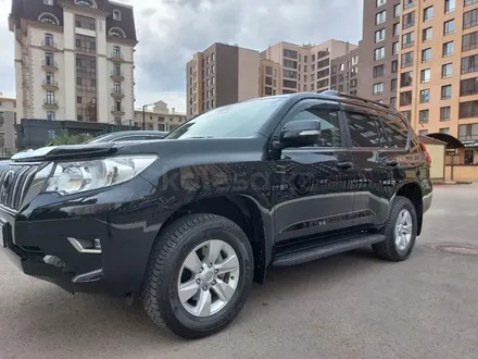 Toyota Land Cruiser Prado 2021 года за 29 200 000 тг. в Астана