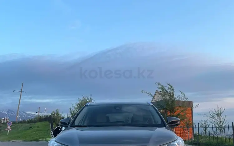 Toyota Highlander 2018 годаүшін18 300 000 тг. в Шымкент