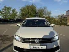 Volkswagen Jetta, 2015