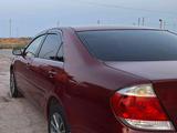 Toyota Camry 2004 годаfor4 500 000 тг. в Атырау – фото 2