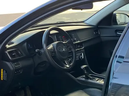 Kia K5 2018 года за 8 000 000 тг. в Астана – фото 10