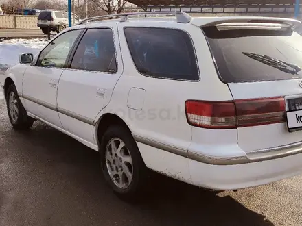 Toyota Mark II Qualis 1997 года за 2 700 000 тг. в Алматы – фото 4