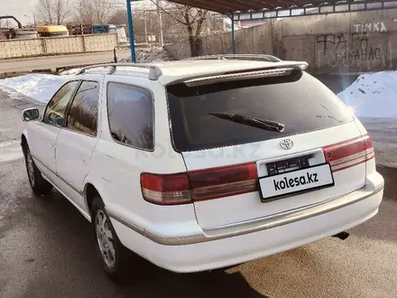 Toyota Mark II Qualis 1997 года за 2 700 000 тг. в Алматы – фото 5