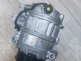 Компрессор кондиционера на Mercedes W221, X164, W164, W463үшін60 500 тг. в Астана