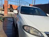 Daewoo Gentra 2014 года за 4 000 000 тг. в Уральск – фото 3