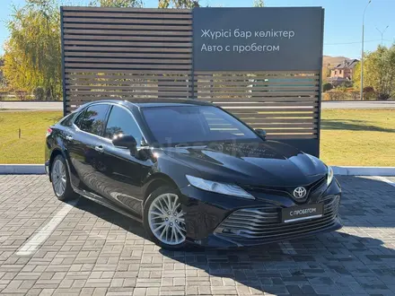 Toyota Camry 2018 года за 11 990 000 тг. в Кокшетау – фото 7