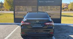 Toyota Camry 2018 года за 11 990 000 тг. в Кокшетау – фото 4