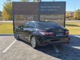 Toyota Camry 2018 года за 11 990 000 тг. в Кокшетау – фото 3