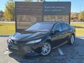 Toyota Camry 2018 года за 11 990 000 тг. в Кокшетау