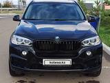 BMW X5 2014 года за 10 346 000 тг. в Астана