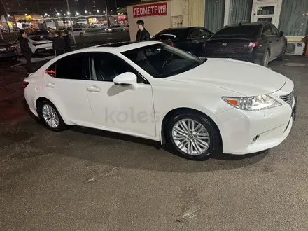 Lexus ES 250 2014 года за 13 000 000 тг. в Алматы