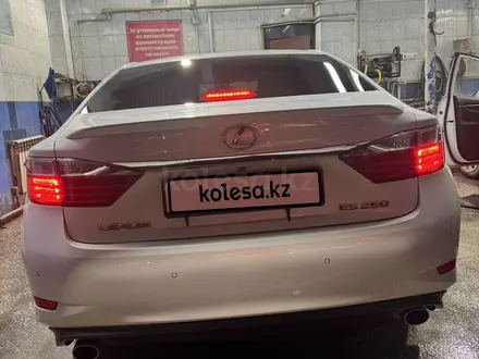 Lexus ES 250 2014 года за 13 000 000 тг. в Алматы – фото 7