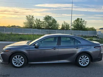 Toyota Camry 2022 года за 11 200 000 тг. в Караганда – фото 8
