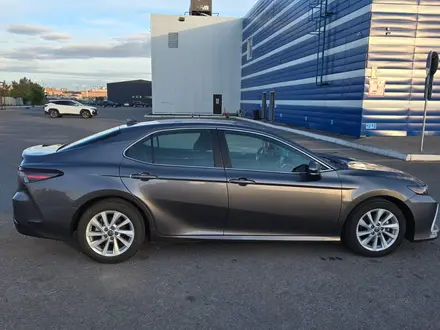 Toyota Camry 2022 года за 11 200 000 тг. в Караганда – фото 9